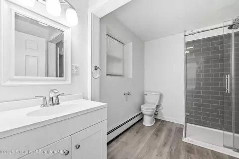 Bath - 2402 Dimmick Ave, Scranton, PA 18509 photo 3 of 3