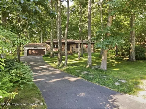118 Church Rd, Wyoming, PA 18644