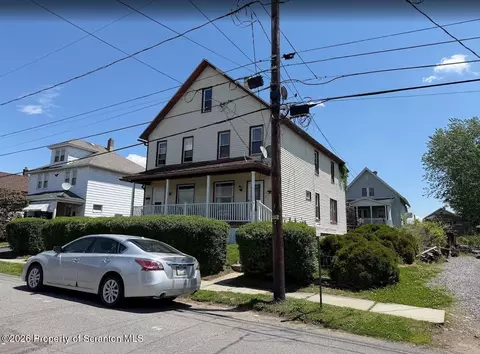 425-427 15th Ave, Scranton, PA 18504