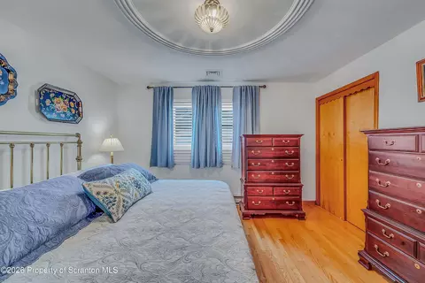 715 4th St, Eynon, PA 18403 photo 32