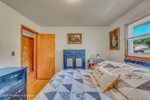 715 4th St, Eynon, PA 18403 photo 22