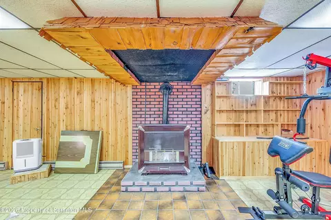 715 4th St, Eynon, PA 18403 photo 36
