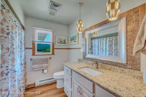 715 4th St, Eynon, PA 18403 photo 24