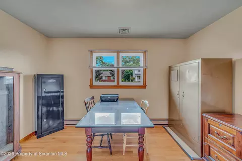 715 4th St, Eynon, PA 18403 photo 30