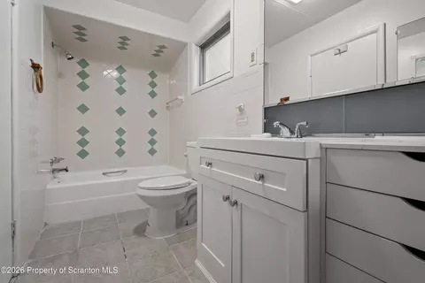 Bath - 834 E Scott St, Olyphant, PA 18447 photo 4 of 4
