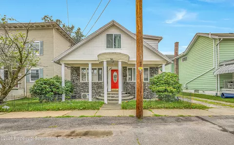 819 Archbald St, Scranton, PA 18504