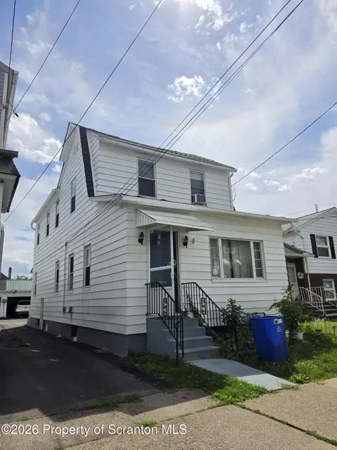 22 Marlborough Ave, Wilkes-barre, PA 18702
