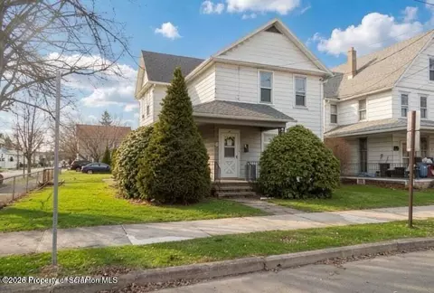 124 E Dorrance St, Kingston, PA 18704