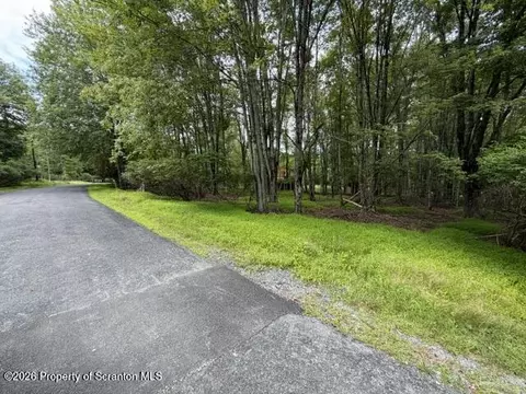 lot400 Snowshoe Cir, Lake Ariel, PA 18436