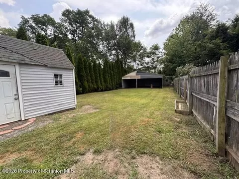 Exterior - 628 Main St, Duryea, PA 18642 photo 2 of 2