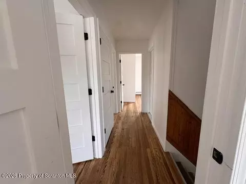 Entry Way - 628 Main St, Duryea, PA 18642 photo 3 of 6