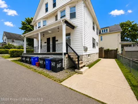 747 749 Roberts Ct, Scranton, PA 18504