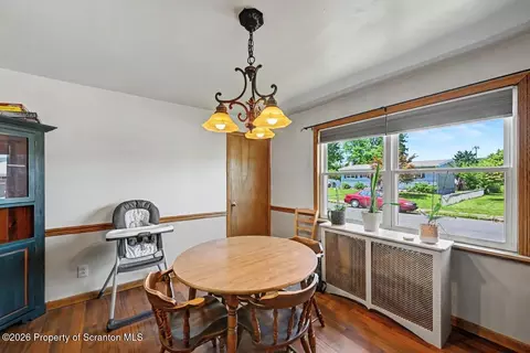 Dining - 302 Kennedy St, Old Forge, PA 18518 photo 3 of 4