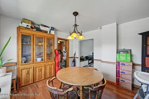 Dining - 302 Kennedy St, Old Forge, PA 18518 photo 2 of 4