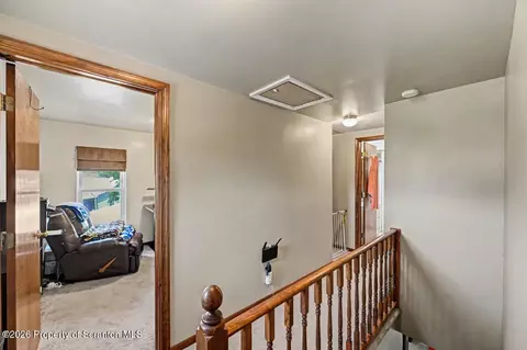 Entry Way - 302 Kennedy St, Old Forge, PA 18518 photo 6 of 7