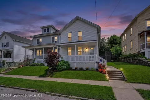 209 S Irving Ave, Scranton, PA 18505