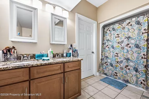 Bath - 105 Forest Dr, Eynon, PA 18403 photo 2 of 5