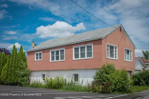 308 Short St, Jessup, PA 18434