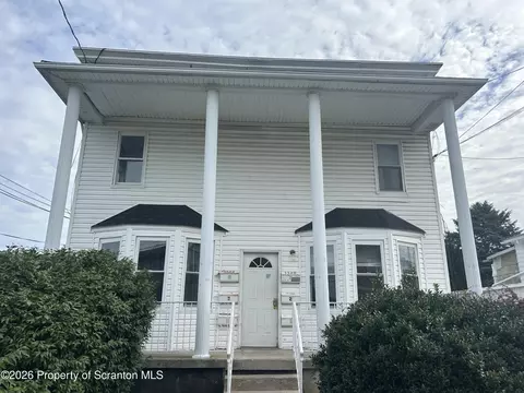 1320 W 1322 W Locust St, Scranton, PA 18504