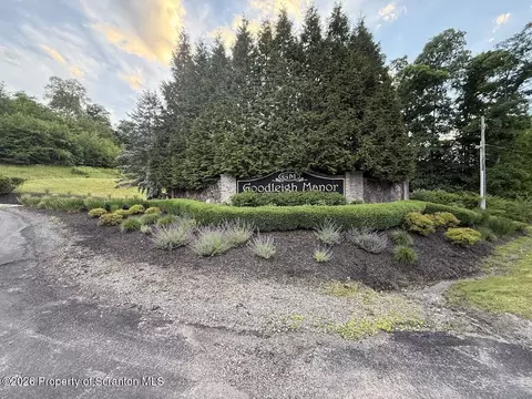 0 Scenicview Dr, Dallas, PA 18612