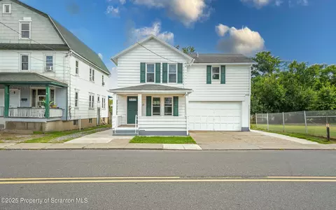 1017 Rutter Ave, Kingston, PA 18704