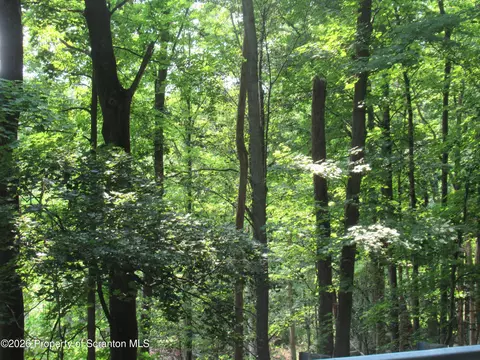 Old State Road, Clarks Summit, PA 18411