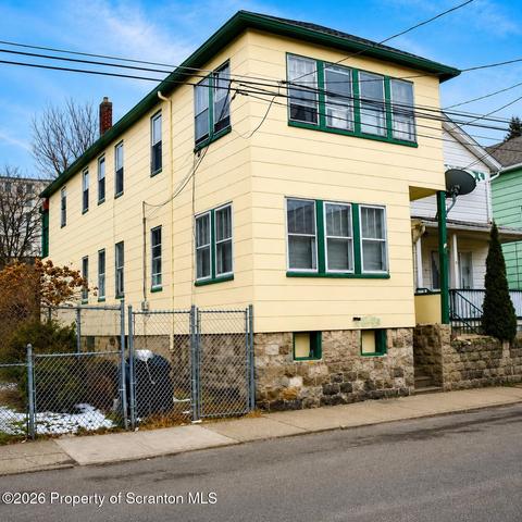 62 Hutson St, Wilkes-barre, PA 18702