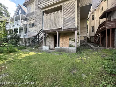 Exterior - 809 Monroe Ave, Scranton, PA 18510 photo 3 of 4