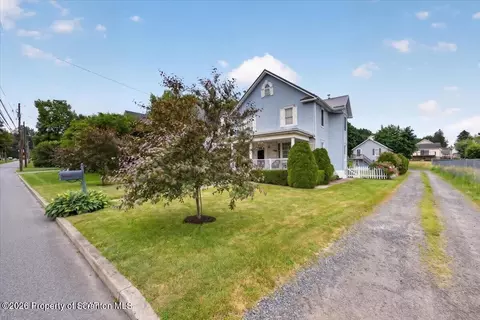 1016 Plane St, Avoca, PA 18641