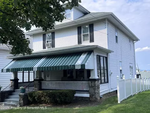 517 Gibbons St, Scranton, PA 18505