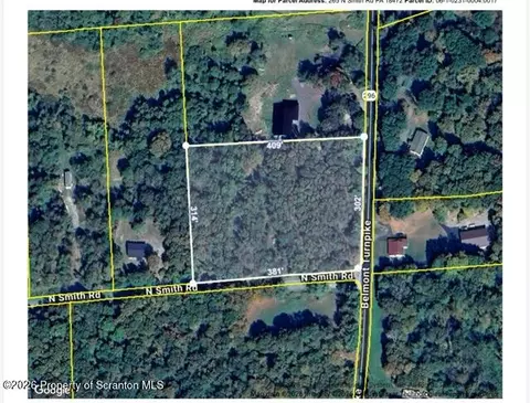 265 N Smith Rd, Waymart, PA 18472