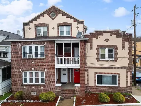1210 S Main St, Hanover Twp, PA 18706