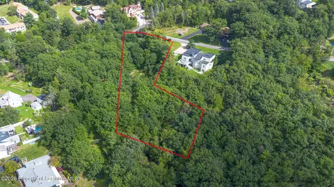 12 Baldassari Dr, Scranton, PA 18505