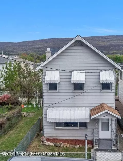 18 Green St, Ashley, PA 18706