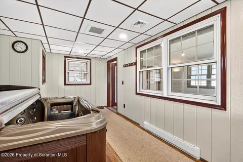 Entry Way - 710 E Corey St, Scranton, PA 18505 photo 2 of 2