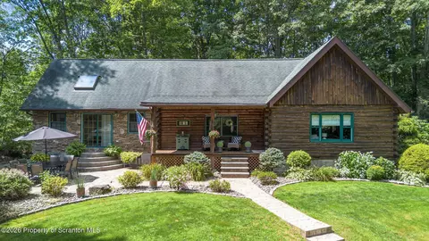 108 Stevens Rd, Jefferson Twp, PA 18436