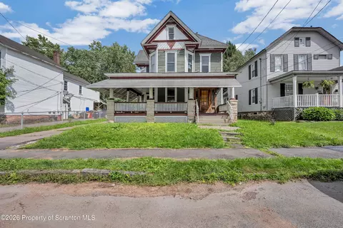120 Park St, Carbondale, PA 18407