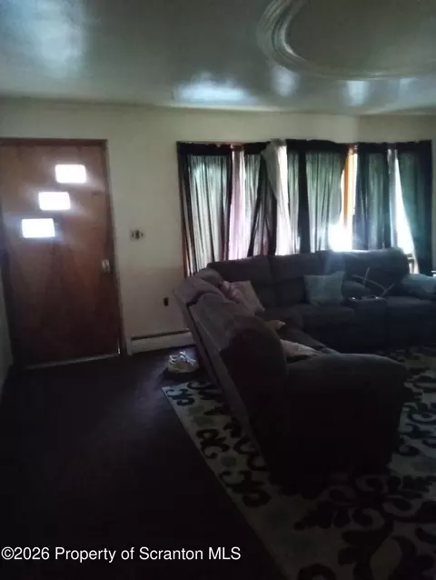 810 E Locust St, Scranton, PA 18505 photo 10