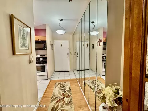 Entry Way - 1110 Summit Pointe, Scranton, PA 18508 photo 2 of 2