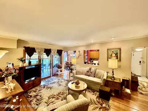 Living - 1110 Summit Pointe, Scranton, PA 18508 photo 2 of 2