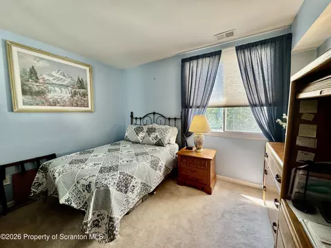 Bedroom - 1110 Summit Pointe, Scranton, PA 18508 photo 4 of 4