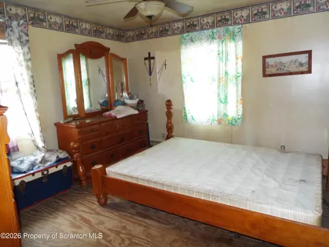 Bedroom - 725 E Scott St, Olyphant, PA 18447 photo 1 of 3