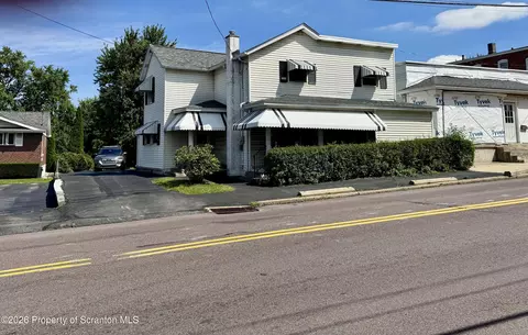 Exterior - 603 E Drinker St, Dunmore, PA 18512 photo 2 of 7
