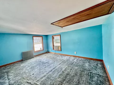 Bedroom - 603 E Drinker St, Dunmore, PA 18512 photo 1 of 5