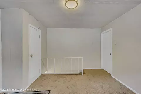 Entry Way - 509 W Grace St, Old Forge, PA 18518 photo 3 of 3