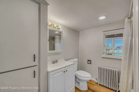 Bath - 509 W Grace St, Old Forge, PA 18518 photo 1 of 2