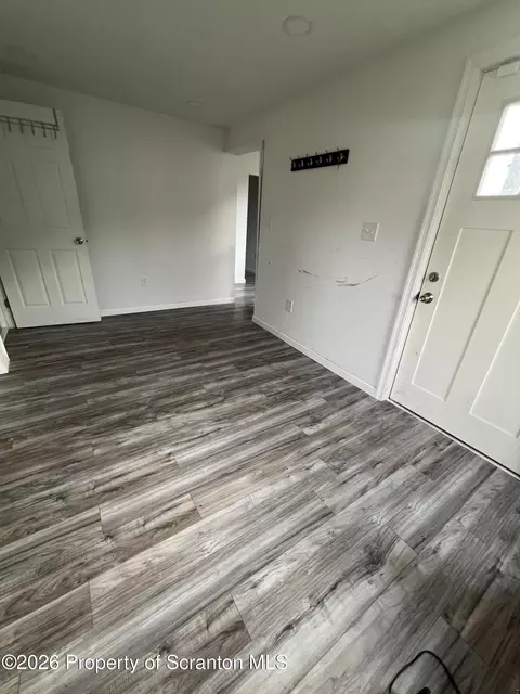 Entry Way - 412 Delaware Ave, Olyphant, PA 18447 photo 2 of 5