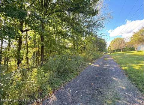 0 Black Ln, Scott Twp, PA 18433