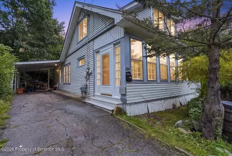 206 Main Ave, Clarks Summit, PA 18411
