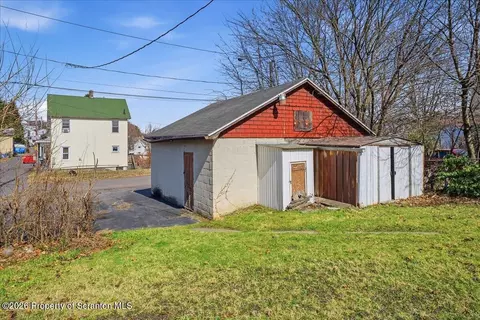 Exterior - 910-912 Hampton St, Scranton, PA 18504 photo 3 of 3
